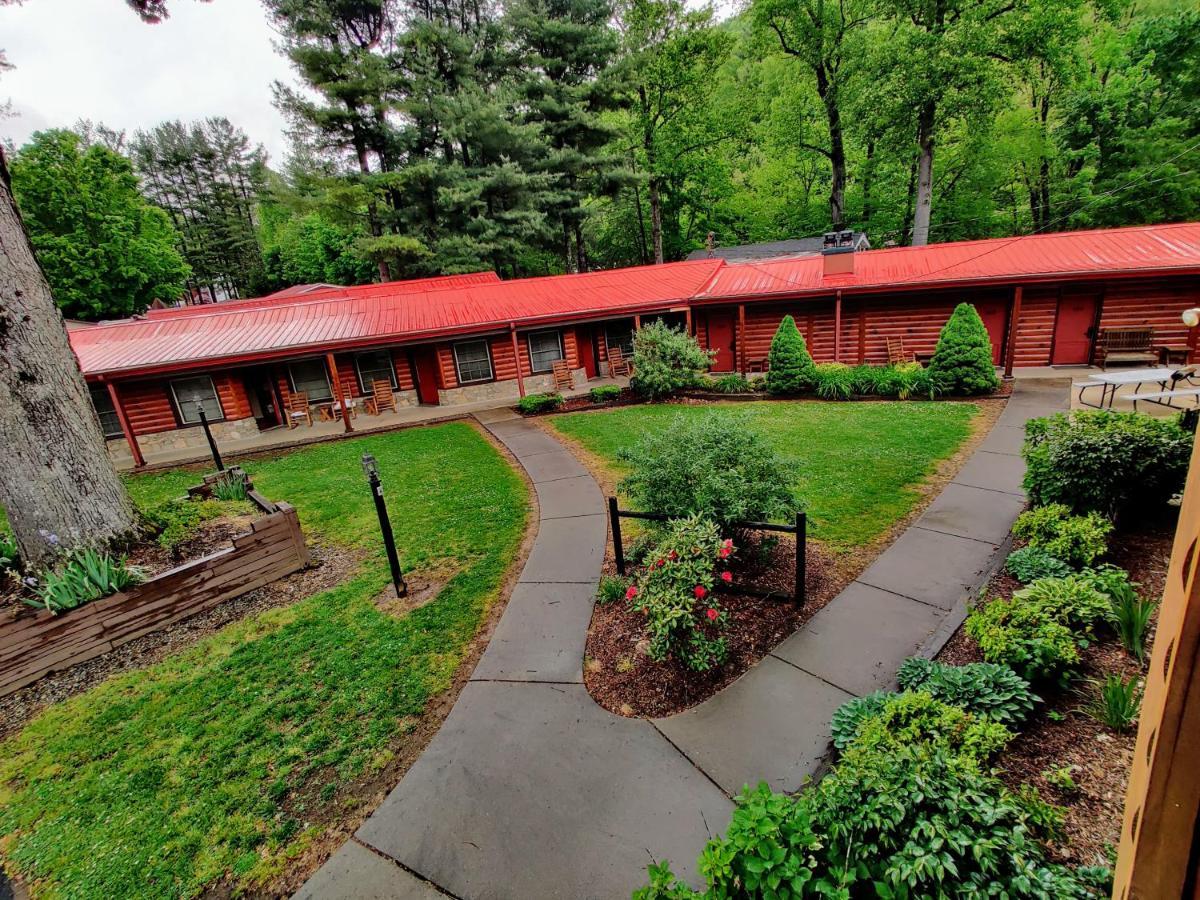 Smoky Falls Lodge Maggie Valley Exterior foto